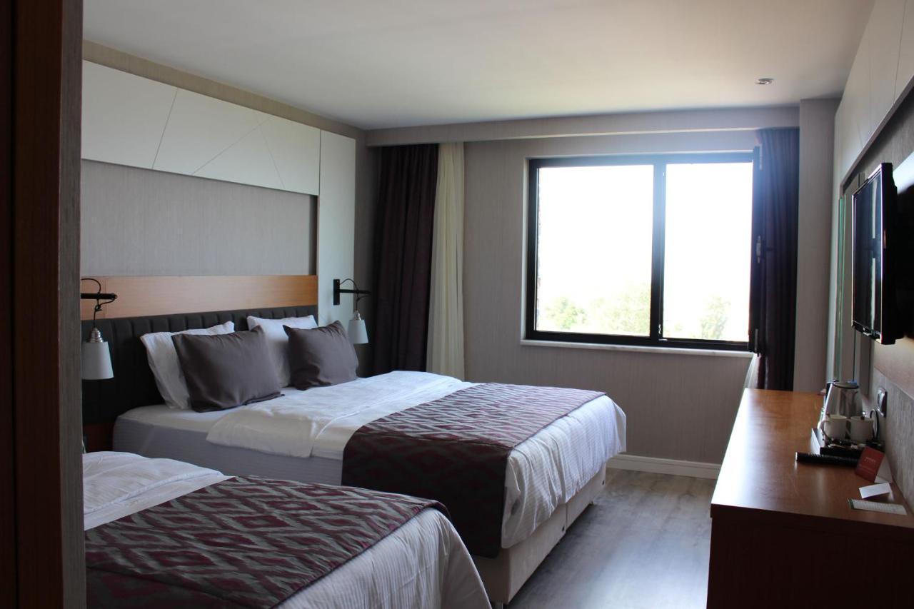Ramada By Wyndham Giresun Piraziz Hotel Екстериор снимка